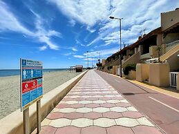 Golf & Beachside Getaway