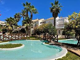 Golf & Beachside Getaway