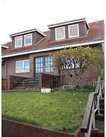 Holiday Apartment B in Haus Seewind