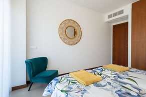 Apartment Marina Sky