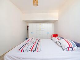 Cosy Holiday Home in Bergerac With Terrace