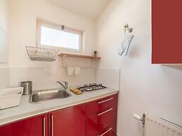 Cosy Holiday Home in Bergerac With Terrace