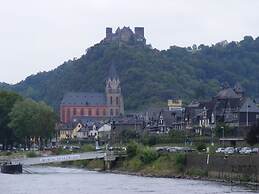 Elisabeth on the Loreley