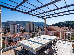 Apartment Dorica - Two Bedroom Apartment With Terrace