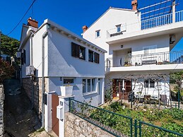 Apartment Dorica - Two Bedroom Apartment With Terrace