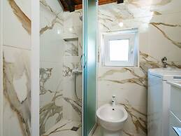 Apartment Dorica - Two Bedroom Apartment With Terrace