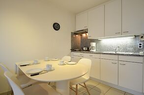 Apartment Oostduinkerke Near Beach and Dunes