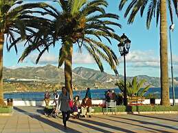 La Perla - South Facing, Sun Morning to Evening