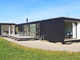 6 Person Holiday Home in Oster Assels