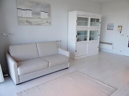 Apartment in Nieuwpoort With sea Beach