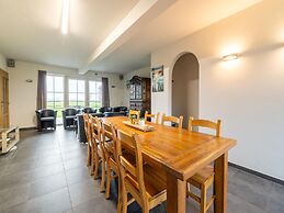 Comfortable Group Home With Large Garden
