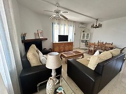 Belvilla by OYO Casa Manuela