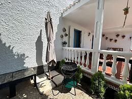 Belvilla by OYO Casa Manuela