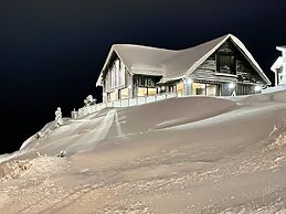 15 Person Holiday Home in Drangedal