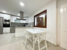 Belvilla by OYO Villa Playa & Golf II