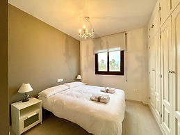 Belvilla by OYO Villa Playa & Golf II