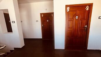 V Inn Service Apartments