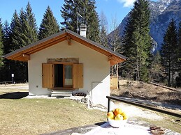 Belvilla by OYO Pleasant Holiday Home With Garden