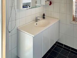 9 Person Holiday Home in Austefjorden-by Traum