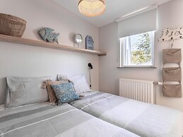 Beachside Holiday Home in Kamperland With Garden