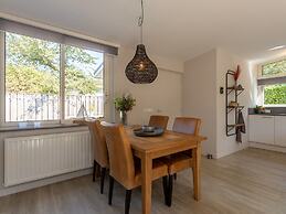 Beachside Holiday Home in Kamperland With Garden