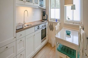 Comfort Flat With 1 Bedroom and Terrace 102