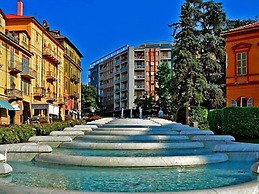 Apartment With Enclosed Garden