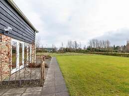 Lovely Holiday Home in Grijpskerke With Garden