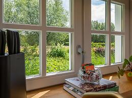 Lovely Holiday Home in Grijpskerke With Garden