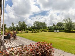 Lovely Holiday Home in Grijpskerke With Garden