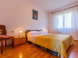 Spacious Apartment With Large Covered Terrace