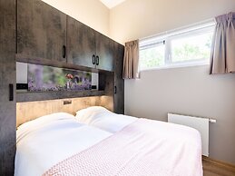 Chalet With Fireplace in Veluwe