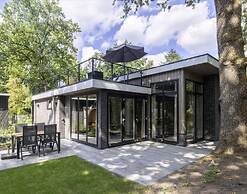 Chalet With Fireplace in Veluwe