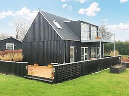 4 Star Holiday Home in Humble