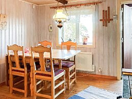 7 Person Holiday Home in Tjorn-by Traum