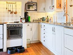 7 Person Holiday Home in Tjorn-by Traum
