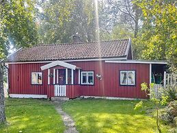 7 Person Holiday Home in Tjorn-by Traum