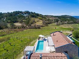Villa Noeli With Swimming Pool