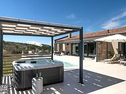Villa Noeli With Swimming Pool