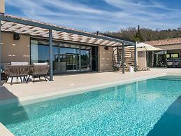 Villa Noeli With Swimming Pool
