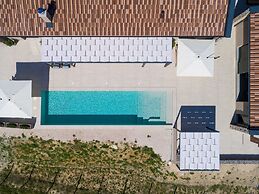 Villa Noeli With Swimming Pool