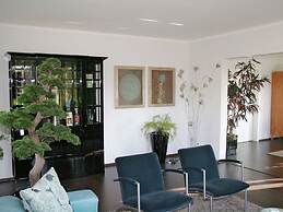 Grand Suite Comfortable Holiday Residence