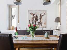 Am Wald Modern Retreat