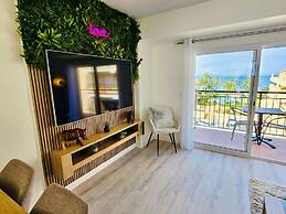 Beautiful Apartment in Denia With sea Views