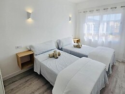 Beautiful Apartment in Denia With sea Views