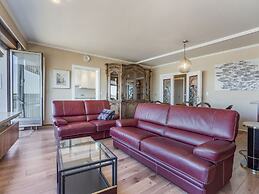 Authentic Apartment With View