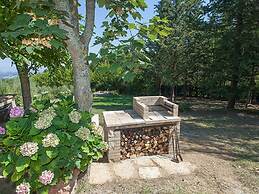 Apartment in Cetona With Private Pool
