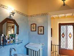 Apartment in Cetona With Private Pool