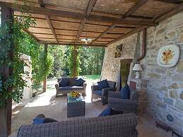 Apartment in Cetona With Private Pool