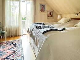 6 Person Holiday Home in Askim-by Traum
